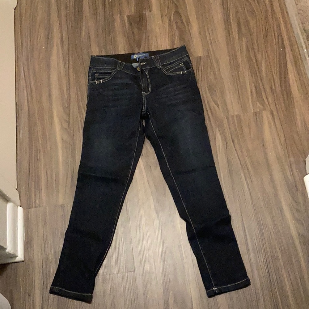 Democracy dark wash jeans size 2. Never worn